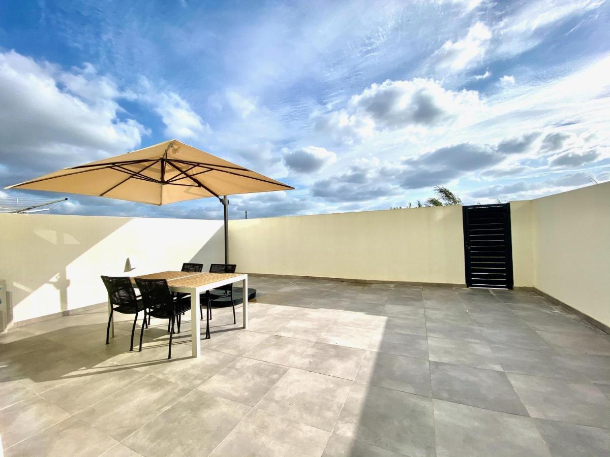 The Sunny Dune - Luxury Apartment W/ Pool & Private Terrace Ferrel  Extérieur photo